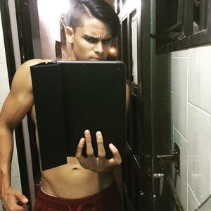 Meet your Posher, Willian hernan